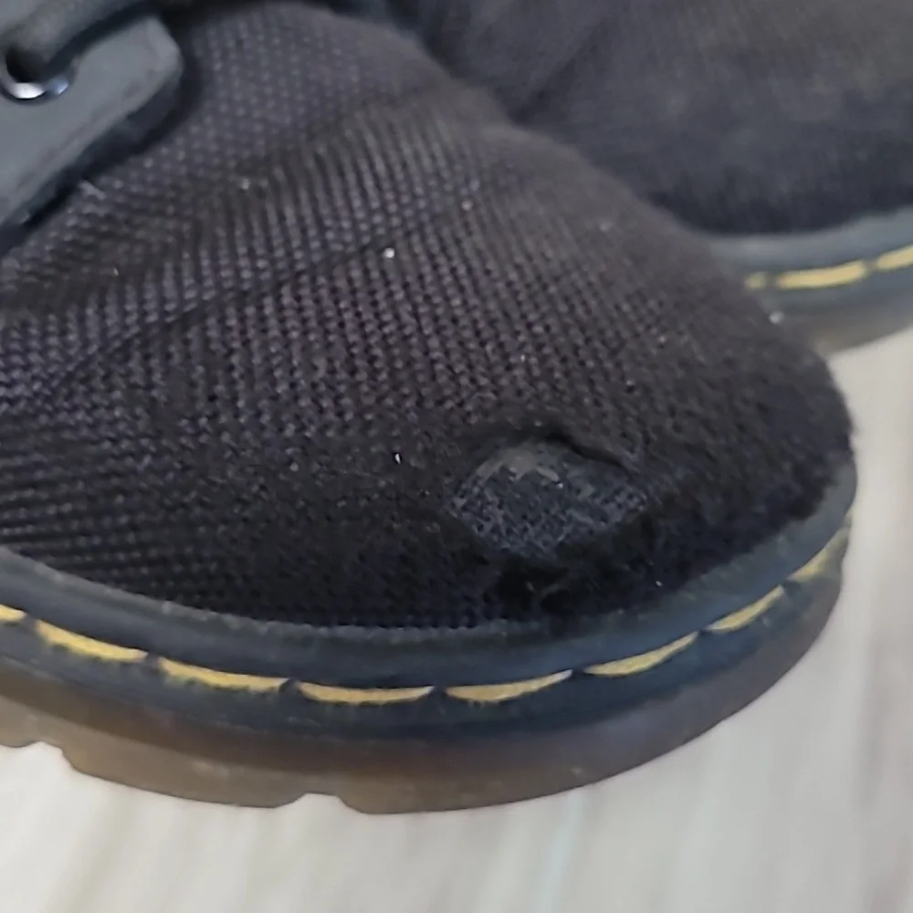 Dr Martens Kids COMBS J black boots size 12